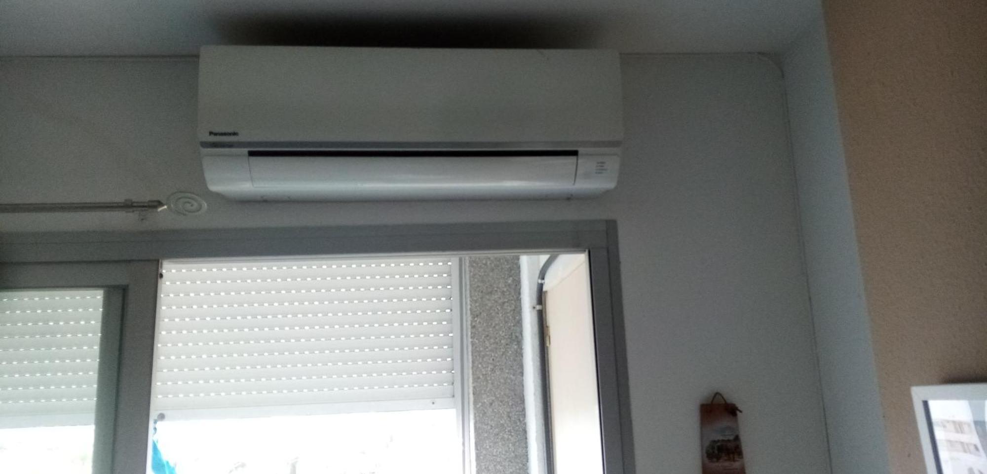 A Perte De Vue Linge De Maison Fourni Empuriabrava Eksteriør bilde